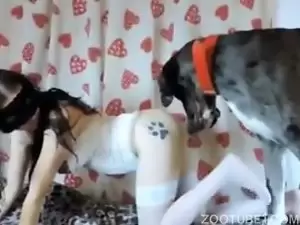 Putinha com tatuagem na bunda querendo sexo