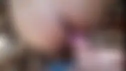 Perro mirando un coño muy sabroso